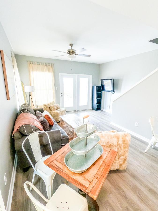 Duplex Allows For One Or Both Sides To Be Rented! Suitable For Small Or Large Families! Gulf Shores Esterno foto